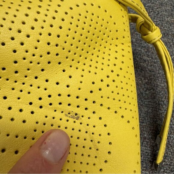 Coach Vintage Yellow Purse - Picture 6 of 9